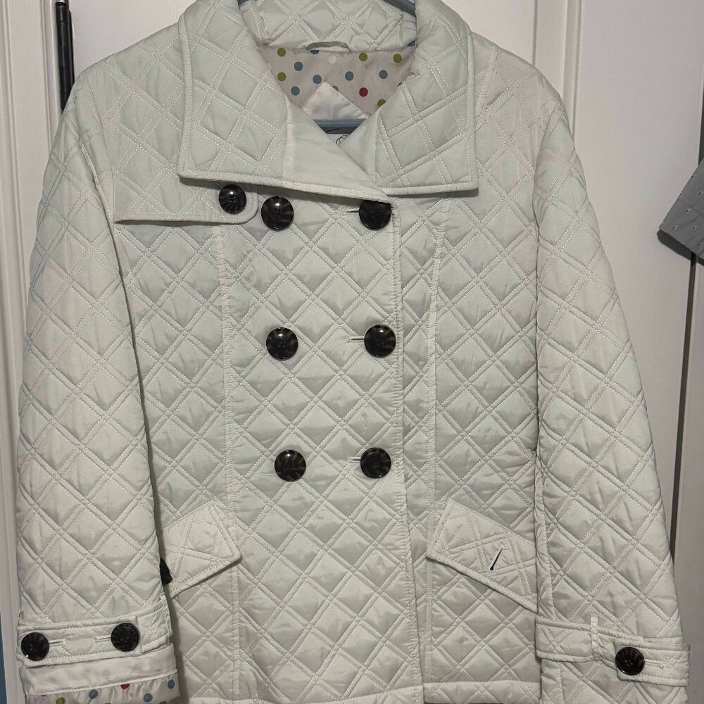 Regent Park Lightweight White Quilted Jacket Women's Medium VINTAGE